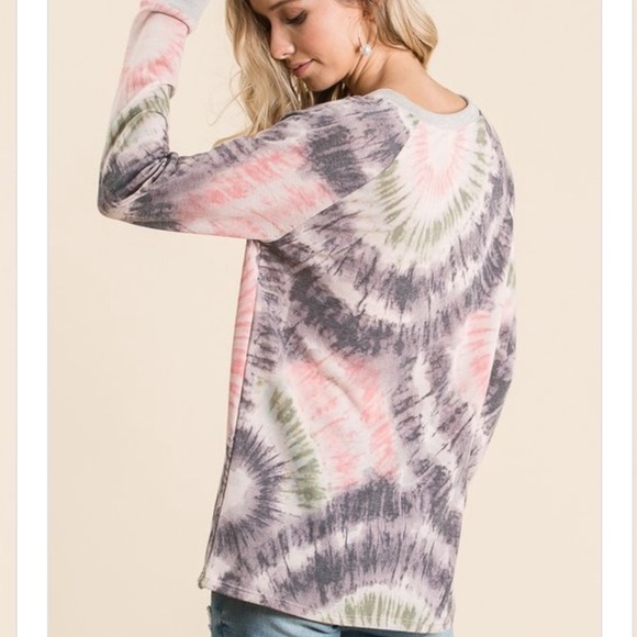 ❌SOLD OUT❌TIE DYE LONG SLEEVE TERRY TOP - Picture 2 of 4